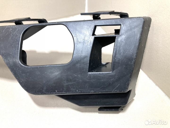 Кронштейн переднего бампера левый ford focus 2