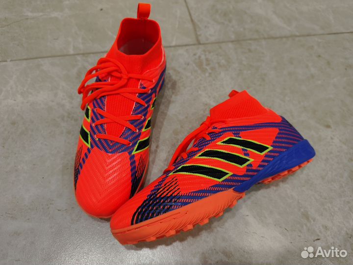 Сороконожки adidas predator