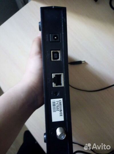 Кабельный модем Arris CM550B