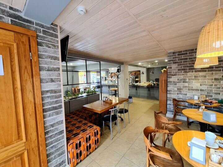 Гостиница, 400 м²