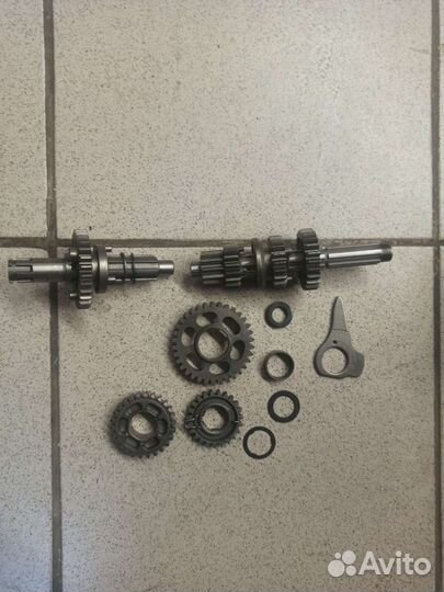 Валы кпп с шестернями 153 fmi полуавтомат Китай