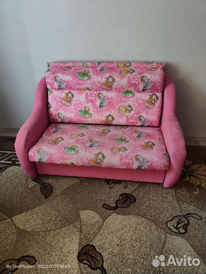 Продам диван