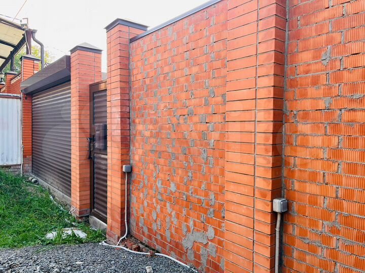 Дом 85 м² на участке 2,1 сот.