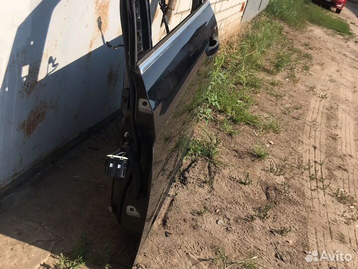 Дверь передняя левая ford focus 3 черная