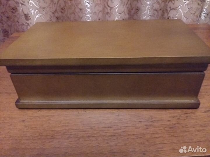 Шкатулки для хранения колец и украшений