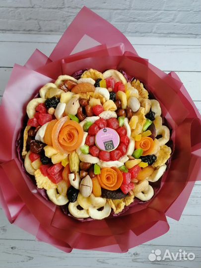 Букет из сухофруктов