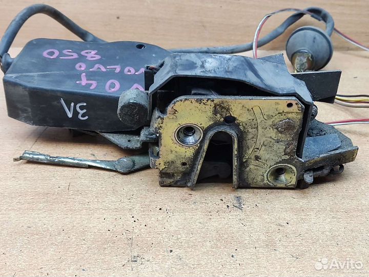 Замок двери задний левый, Volvo 850