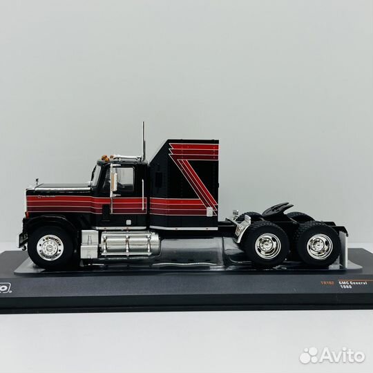 GMC General Tracktor Truck 1980 IXO 1:43