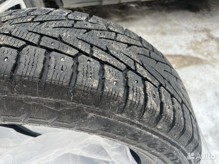 Nokian Tyres Hakkapeliitta 7 SUV 225/65 R17