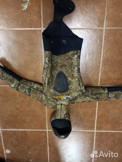 Гидрокостюм aqua discovery 9 мм