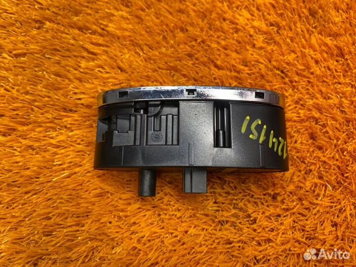 Кнопка стеклоподъемника задняя левая Mercedes-Benz