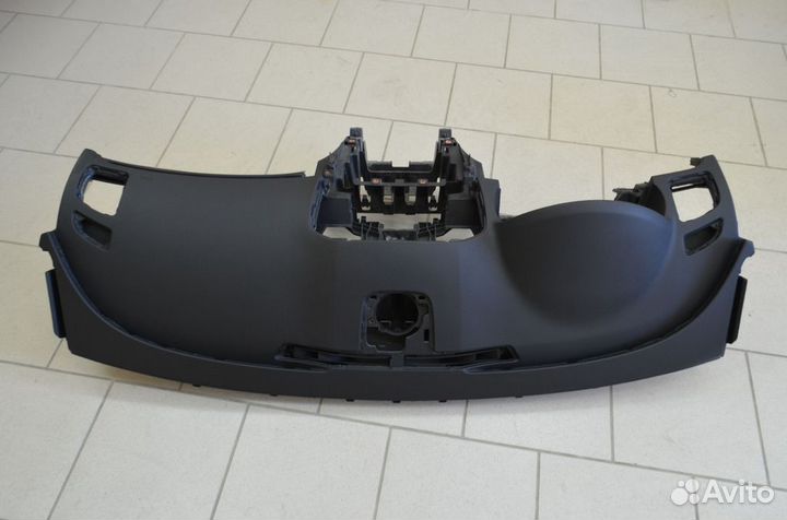 Торпедо панель приборов Опель Инсигния