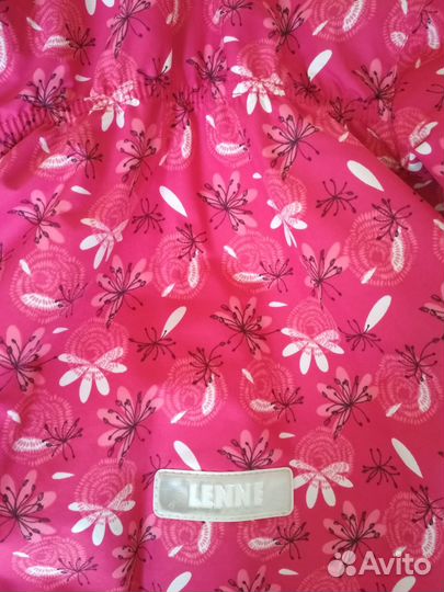 Демисезонный костюм на девочку 92