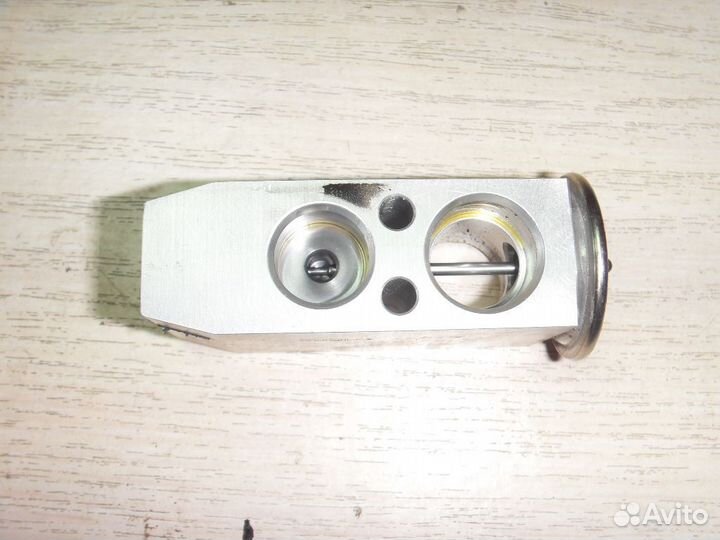 Клапан кондиционера ST077171008 Lifan Myway (X70)