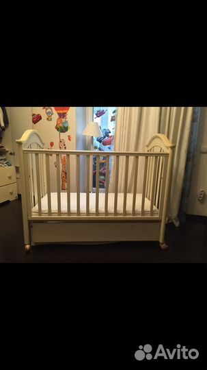 Комод и кроватка Pali Caprice royal