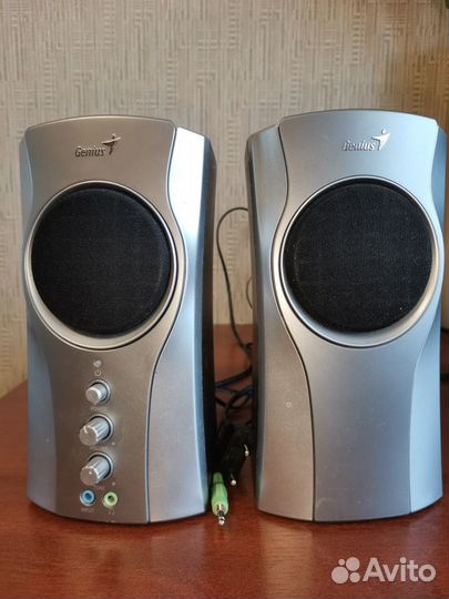 Колонки Genius SP-E200