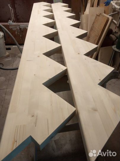 Лестница из дерева