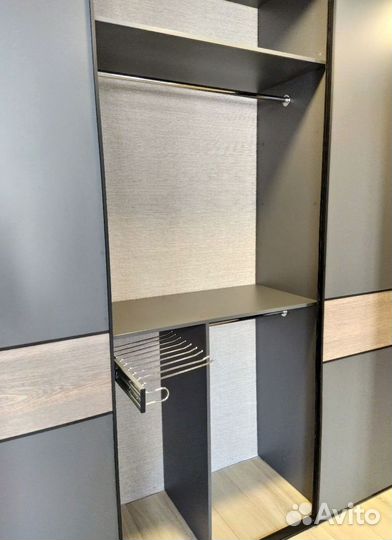 Гардеробный шкаф под ключ