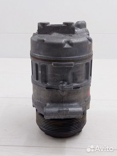 Компрессор кондиционера BMW X5 E70