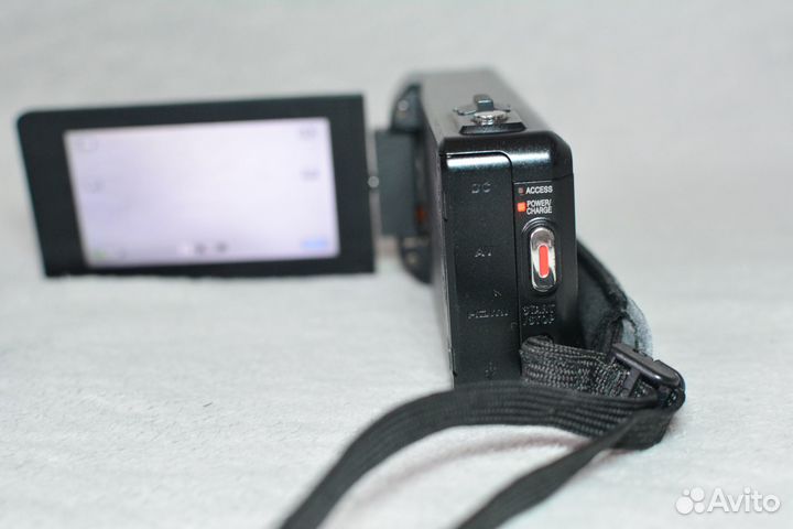 Видеокамера FullHD JVC GZ-v515