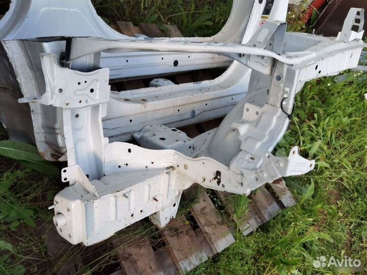 Лонжерон левый Lexus Rx 3