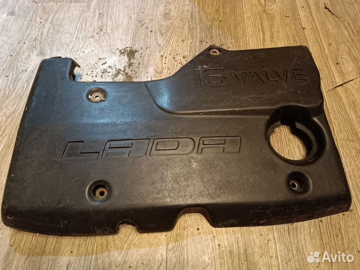 Накладка или защита клапанной крышки