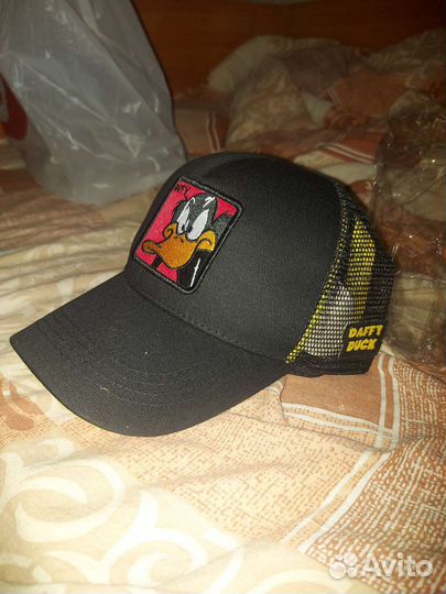 Бейсболка новая