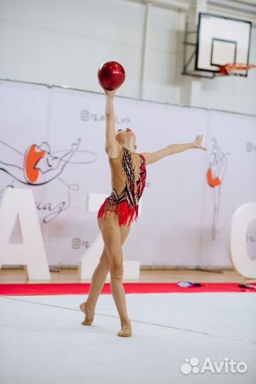 Купальник для художественной гимнастики