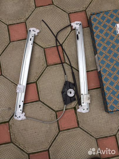 Стеклоподъемники передние туарег