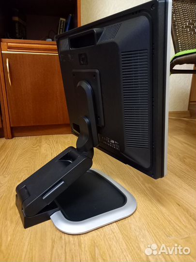 Монитор для компьютера HP 19 дюймов б/у