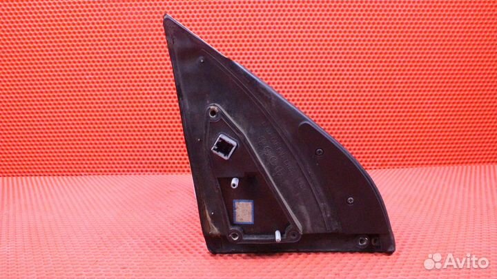 Зеркало заднего вида боковое заднее левое Kia Carn