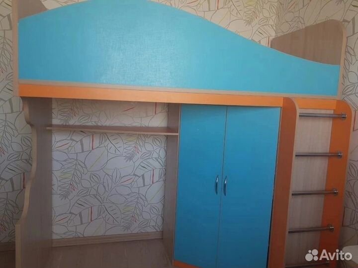 Продам детскую кровать-чердак