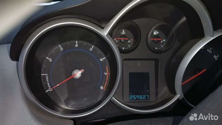 Chevrolet Cruze 1.6 AT, 2012, 259 827 км