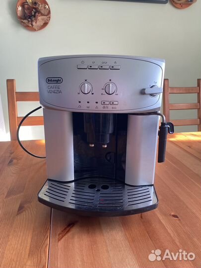 Кофемашина delonghi