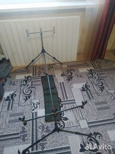 Рыболовные снасти и принадлежности новые и бу