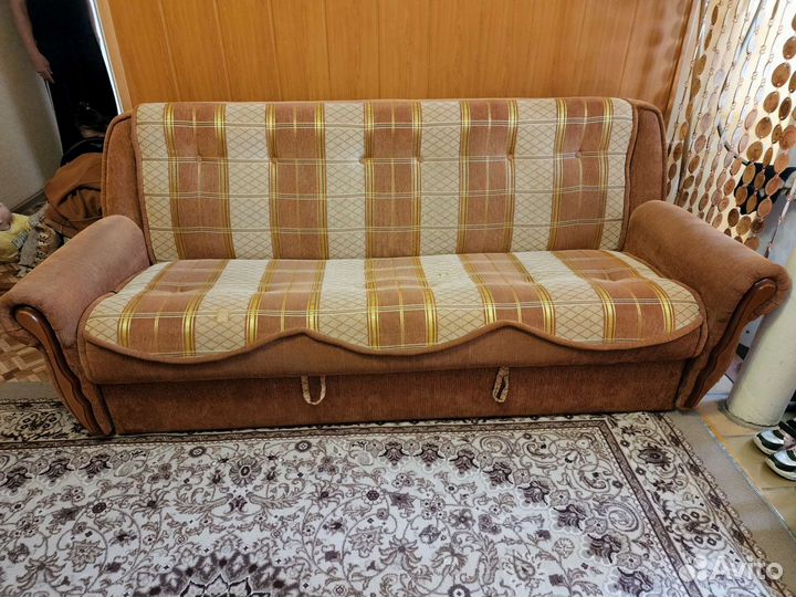 Мягкий диван кровать