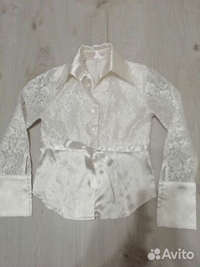 Школьная блузка