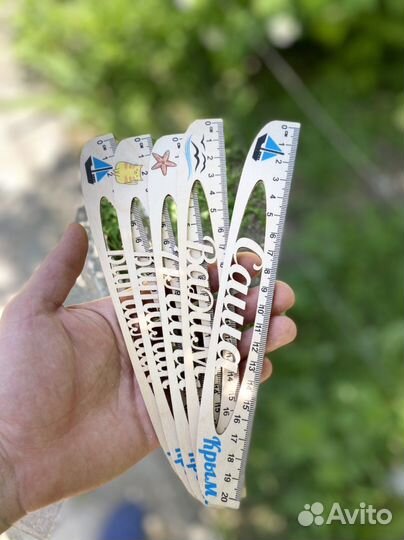 Сувениры из дерева