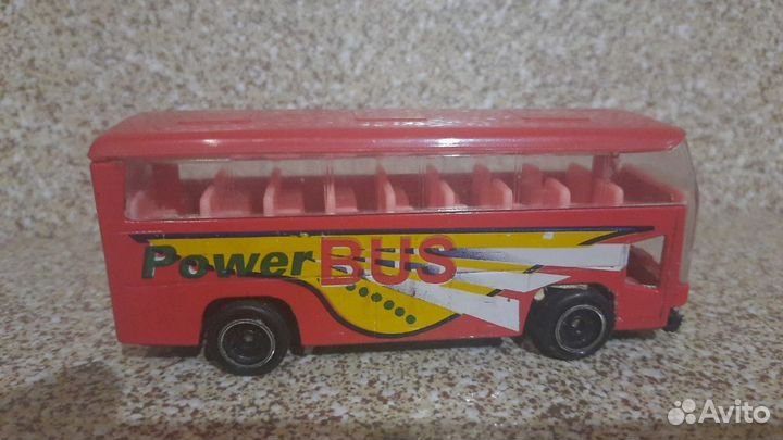 Игрушка автобус