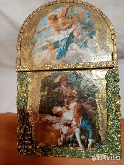 Шкатулка-ларец в старинном стиле