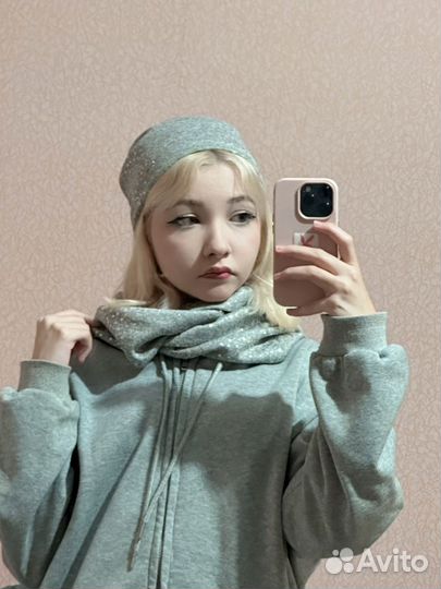 Шапка и шарф женские