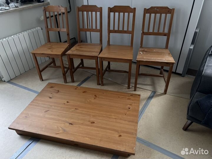 Стол и стулья IKEA