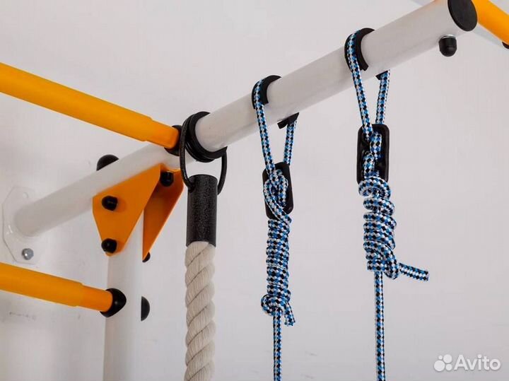 Спортивная шведская стенка