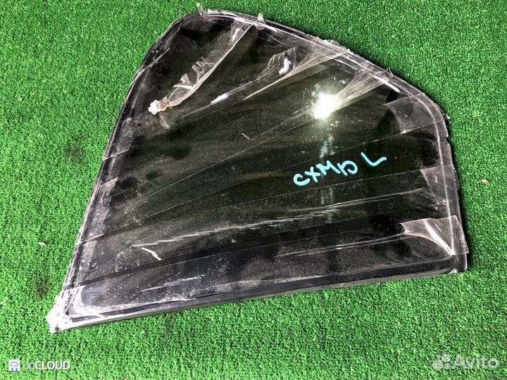 Стекло собачника на toyota ipsum CXM10 3CTE