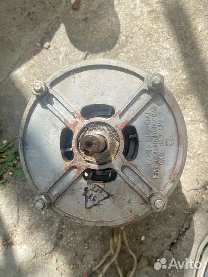 Мотор от стиральной машины СССР