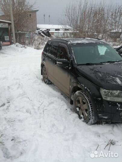 Suzuki Grand Vitara 2.4 AT, 2008, 196 000 км