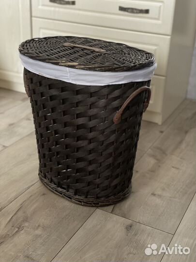 Корзина плетеная для белья