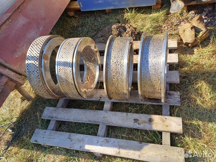 Гранулятор, дробилка-измельчитель