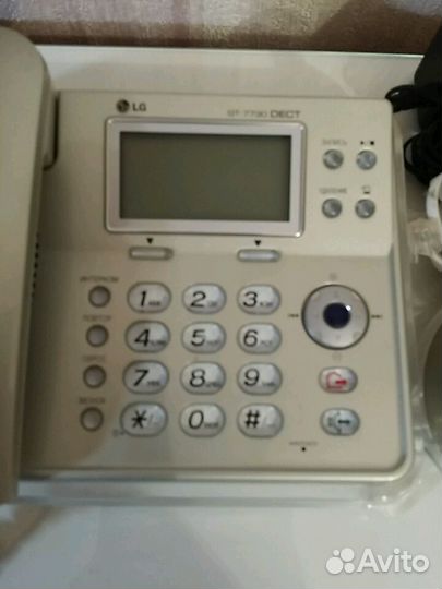 Телефон трубкой