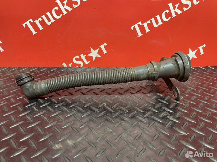 Маслозаливная горловина